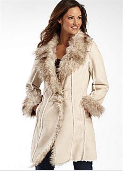 Syncing Your Style: Fashionable Winter Coats | Winter fashion coats, Clothes, Fashion