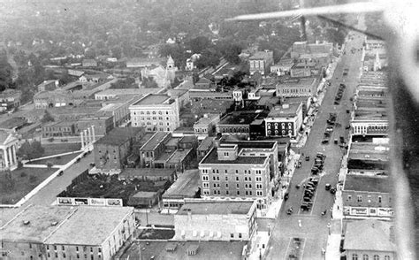 Columbia, Missouri - Alley A Realty