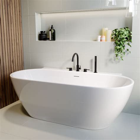 Alto Freestanding Back to Wall Bath - 1700x800mm