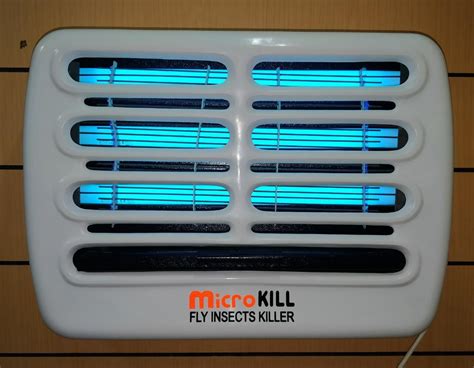 45 White Electric Fly Catcher Machine - MicroKILL (Spider 3000), For To Kill Flying Pest, Size ...