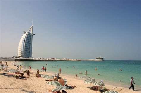 Visit The Most Fascinating Beaches Of Bahrain - Ryker Beck