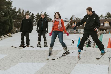 Ski Lessons at Snowtrax in Dorset - Snowtrax Alpine Activity Centre ...