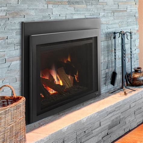 Majestic Ruby 25 Traditional Gas Fireplace Insert