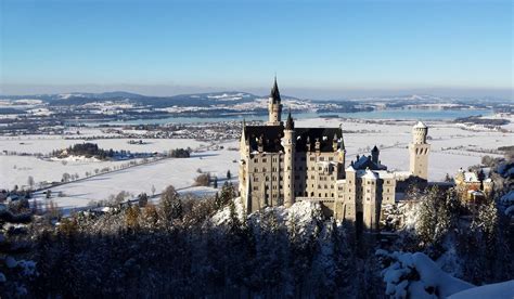 Neuschwanstein Castle, Fussen | No Fuss