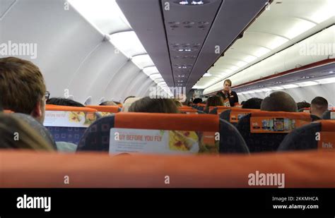 Easyjet airbus a320 passengers boarding Stock Videos & Footage - HD and ...