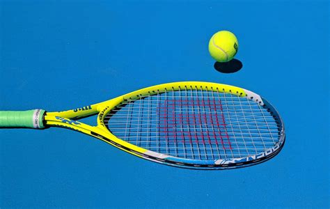 Top 9 Best Tennis Racquets for Beginners (2022 Buyer's Guide) | Tennis Department