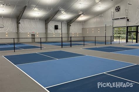 Play Pickleball at Village Glen Tennis and Pickleball: Court Information | Pickleheads