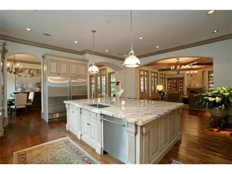 Troy Aikman Lists House on Normandy in Highland Park for $5.3 Million ...