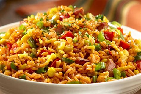 Arroz paisa (receta de origen colombiano)