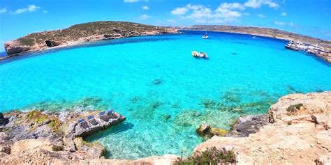 Blue Lagoon Malta | Is it worth visiting Blue Lagoon?