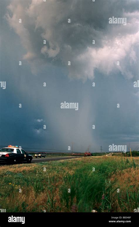 Dangerous hailstones hi-res stock photography and images - Alamy