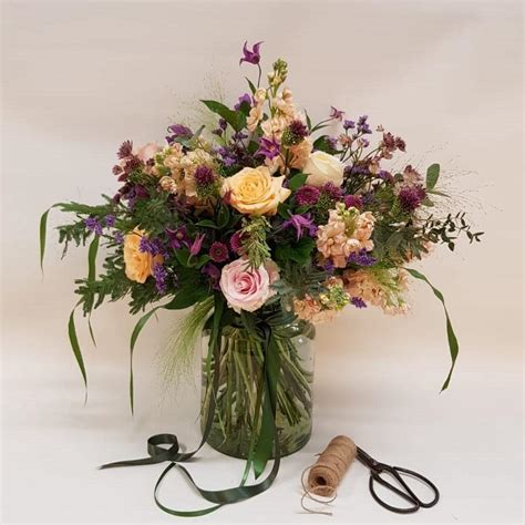 9 Best Florists for Flower Delivery in Edinburgh - Petal Republic