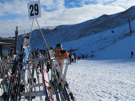 Guide To Queenstown Skiing