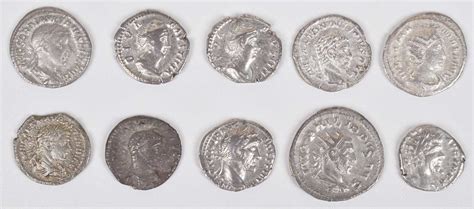 Lot 1 - Selection of Ancient Roman silver coins to