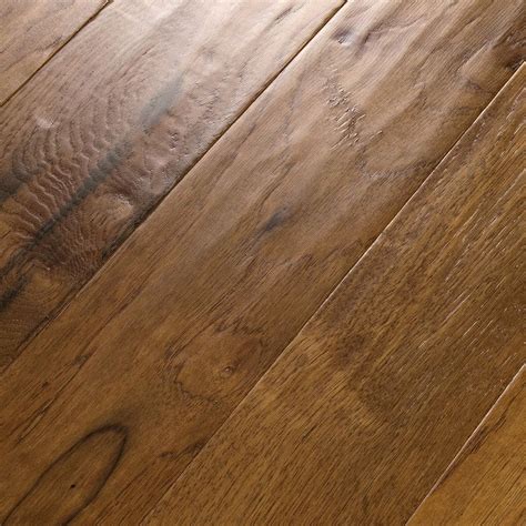 Armstrong American Scrape Engineered Amber Grain brings the waves of grain to your home! With it ...