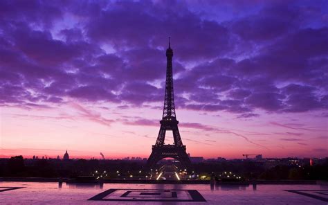 Download The Eiffel Tower, an Icon of Paris Wallpaper | Wallpapers.com