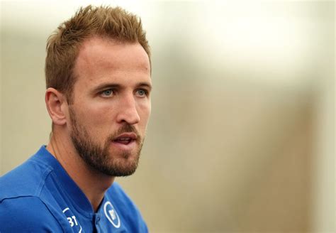 England captain Harry Kane continuing talks with counterparts over ...