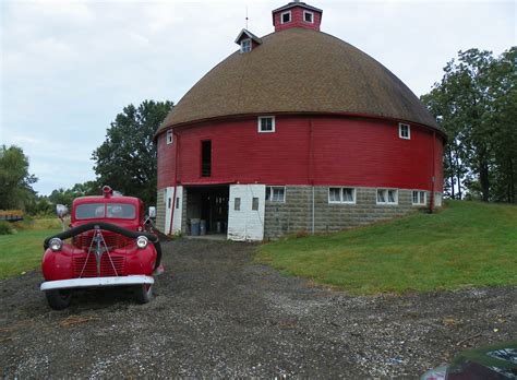 Round Barn- Kirksville, Missouri. Here's a pice of my history ️ ...