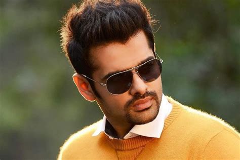 Ram Pothineni Movie, Age, height, Weight, Size, Wife, Family, Photo ...