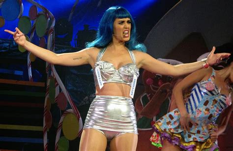 Katy Perry California Dreams Tour Performance in LA-15 | GotCeleb