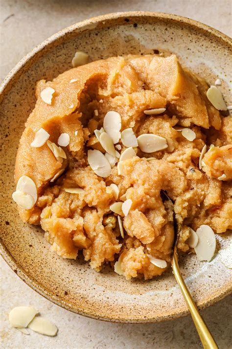 Sooji ka Halwa (Semolina Halwa) - 20 minute Recipe! - Tea for Turmeric