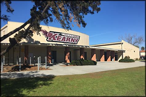 /SchoolSiteImages/Kearny_HS_Front_Feb_2017.jpg