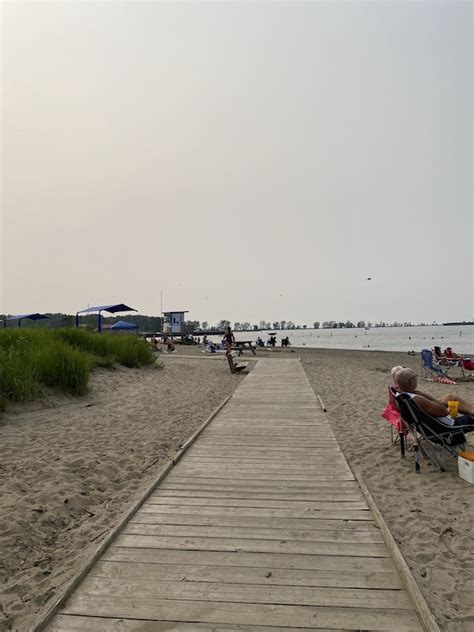 8 Lake Erie Beaches You'll Want to Visit This Summer