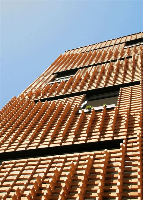 Brick Pattern House / Alireza Mashhadmirza | ArchDaily