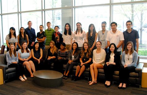 Feinberg Welcomes New PhD Students to Campus - News Center