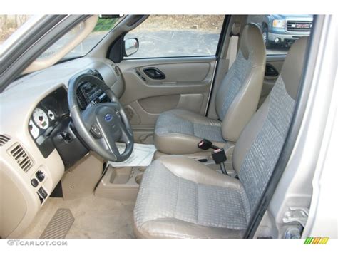 2001 Ford Escape XLS V6 4WD interior Photo #59299193 | GTCarLot.com