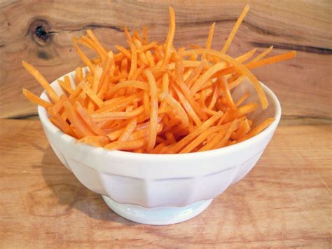 Shredded Carrots: I Put Them in Everything! | Shredded carrot recipe ...