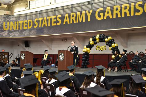 Humphreys High School Graduation Ceremony - U.S. Army Garr… | Flickr