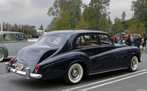 File:1963 Rolls-Royce Silver Cloud III LWB Saloon SCT100 by James Young ...