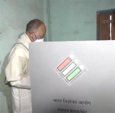 Last Phase Of Polling Begins In Manipur, Will Decide Fate Of 92 ...