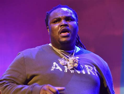 Tee Grizzley Warns Potential Robbers With New Chain