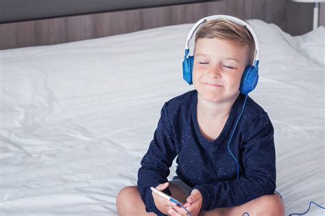 Calming music for children feeling stressed out and anxious | GoodtoKnow