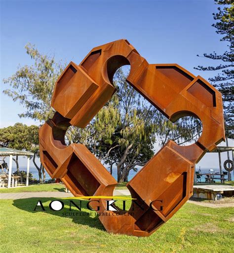 Rusting art sculpture - metal decor|garden art sculpture