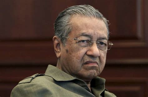 BREAKING: Prime Minister Tun Dr Mahathir Resigns | News | Rojak Daily