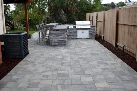 Outdoor Kitchen with Raised Bar Project - Pacific Dreamscapes