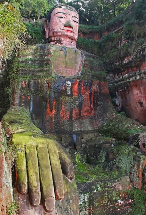 Leshan Giant Buddha — Stock Photo © kiwisoul #33802305