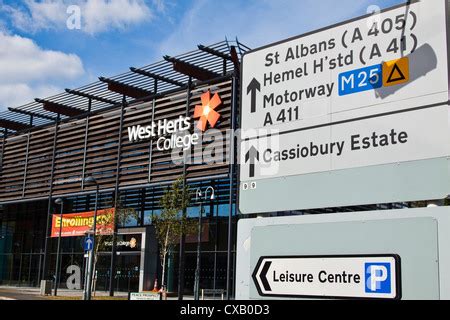 West Herts College Watford Campus Stock Photo - Alamy