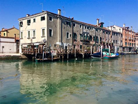 24 Hours on the Giudecca {Venice}