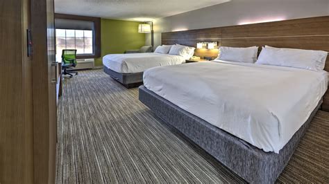 Holiday Inn Express & Suites Crossville, an IHG Hotel Crossville, Tennessee, US - Reservations.com