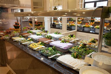 Hungry? Dive into the Best Buffets in Las Vegas. Yum!