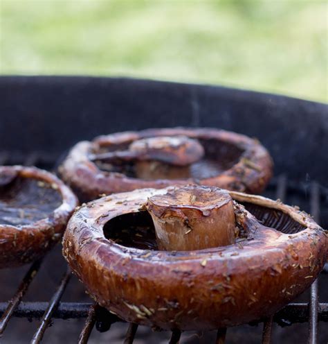 How to Make Perfectly Grilled Portabella Caps