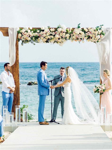 A Beach Wedding in the Dominican Republic for 320 Guests