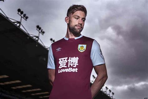 Umbro Burnley FC Home Kit 2019-20 | The Kitman