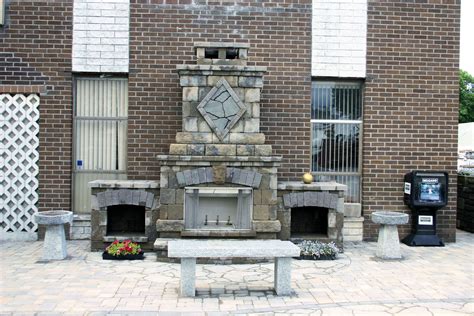 Belgard Bristol Fireplace | Fireplace, Belgard, Outdoor