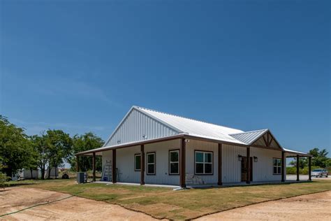 Springtown Texas Barndominium - Built by HL Custom Homes for The Cantwell Family