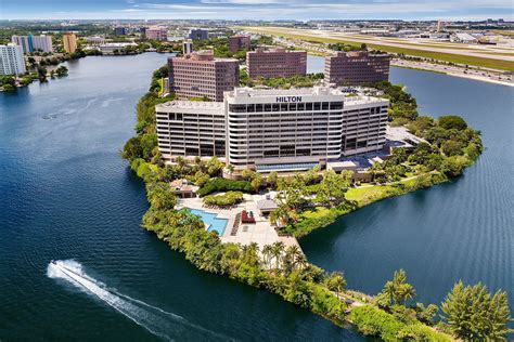 HILTON MIAMI AIRPORT BLUE LAGOON - Updated 2022 (Florida)